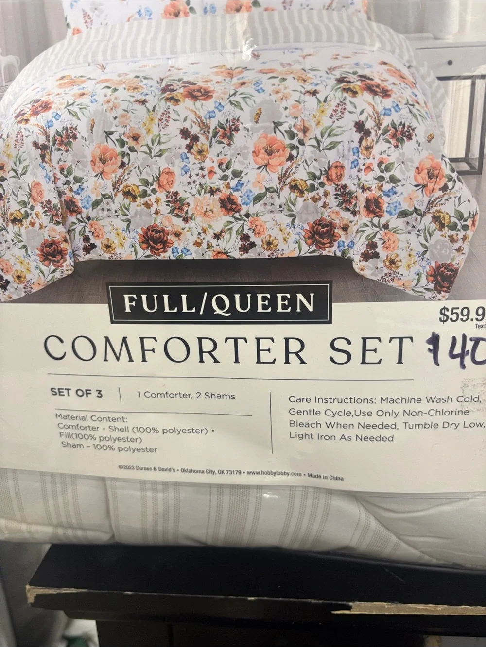 Darsée & David's Full/Queen Floral Comforter Set in White and Orange